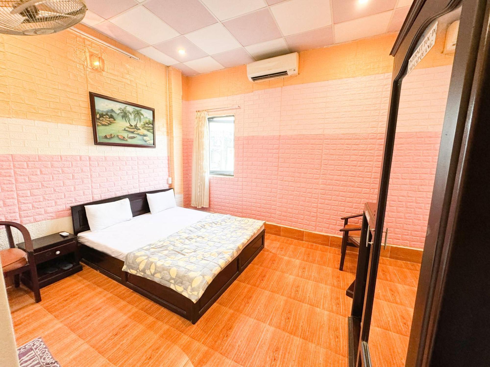 Hotel Khach San Nam Do 1 à Cần Thơ Extérieur photo